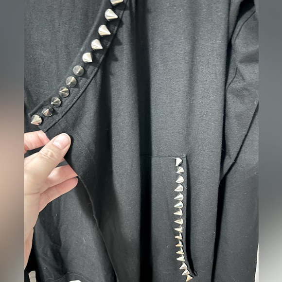 Simon Chang Spike Cardigan - Picture 4 of 4